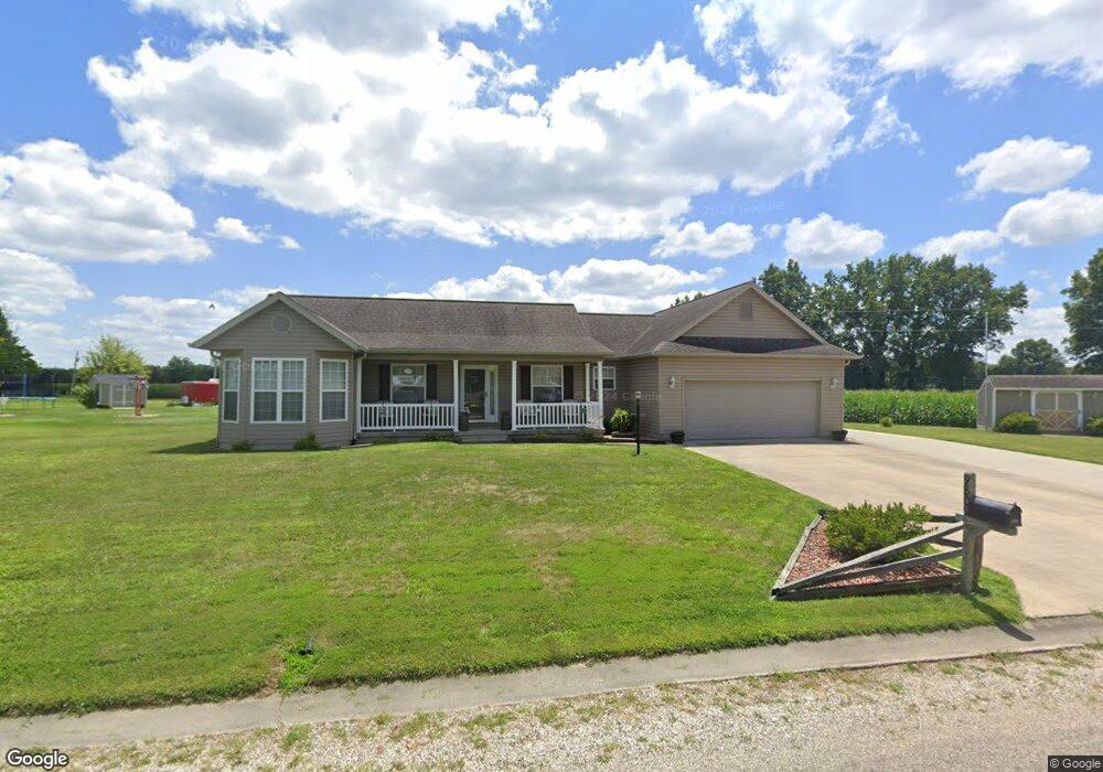 9809 E Bloomfield Hills Dr, Effingham, IL 62401 - photo 1