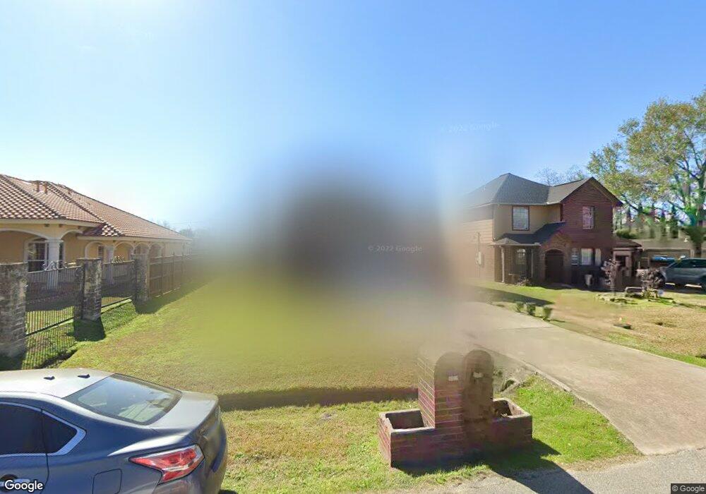 8422 Saylynn Ln, Houston, TX 77075 - photo 1