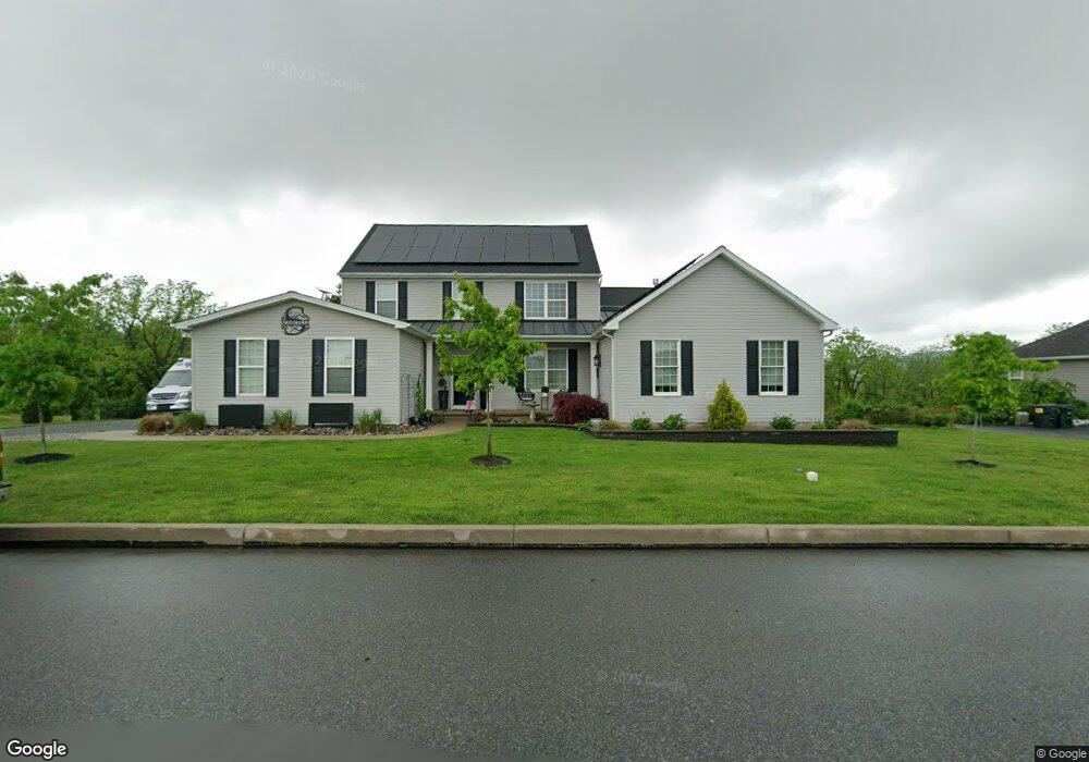 32 Avalon Cir, Barto, PA 19504 - photo 1