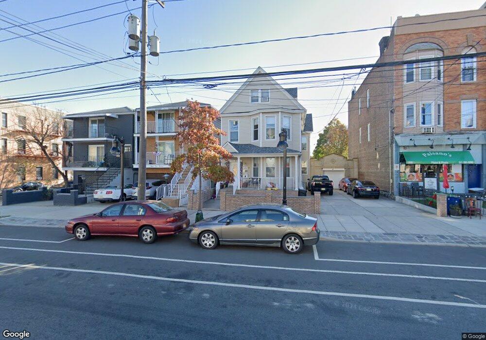 2514 Palisade Ave unit 2, Weehawken, NJ 07086 - photo 1