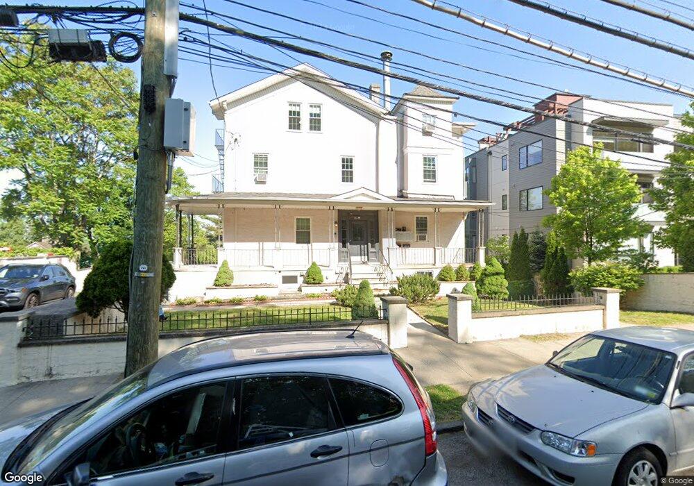 249 Broadway unit 2S, Dobbs Ferry, NY 10522 - photo 1