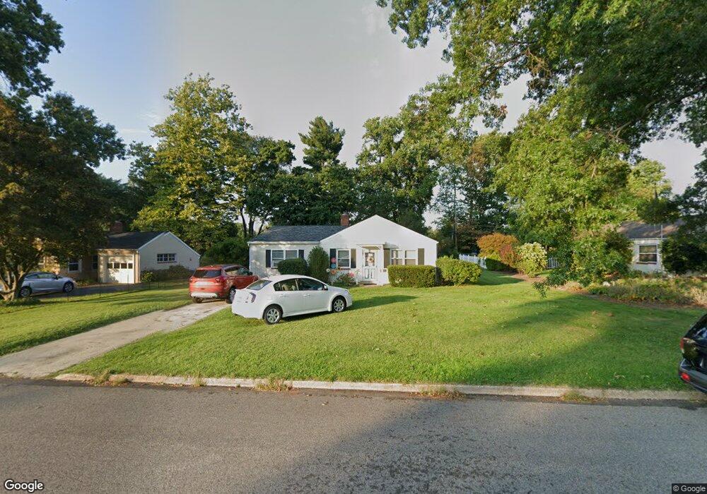 1005 Hunters Ln, Oreland, PA 19075 - photo 1