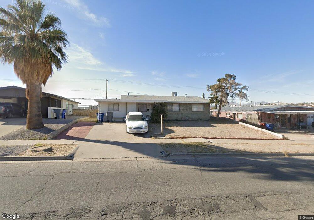 1209 Bois d Arc Dr, El Paso, TX 79925 - photo 1