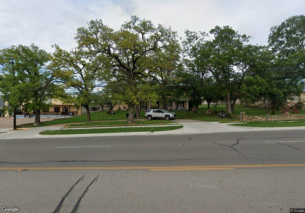 805 S Adams St, Fredericksburg, TX 78624 - photo 1