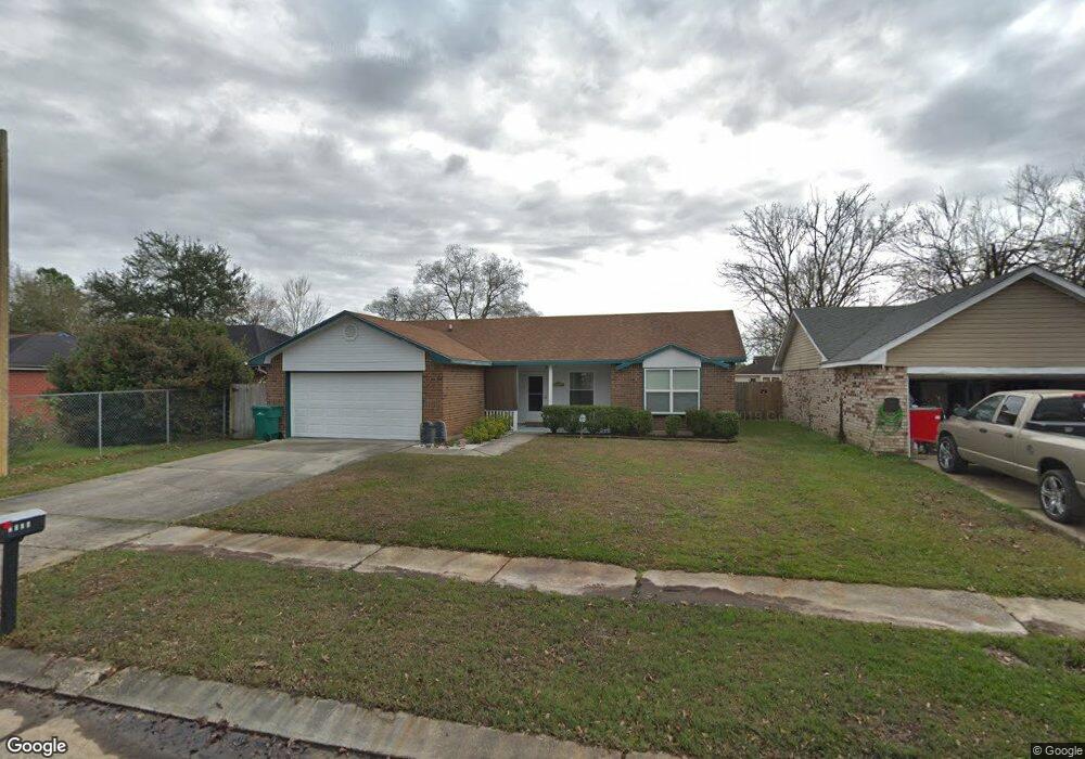 2008 Churchill St, Slidell, LA 70461 - photo 1