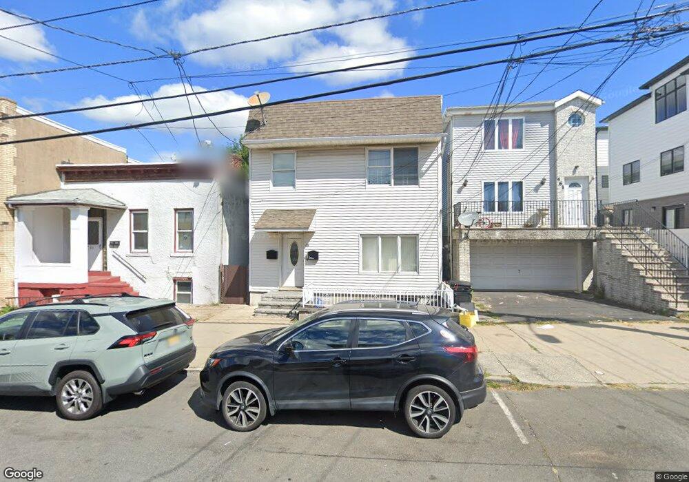 463 Walker St, Fairview, NJ 07022 - photo 1