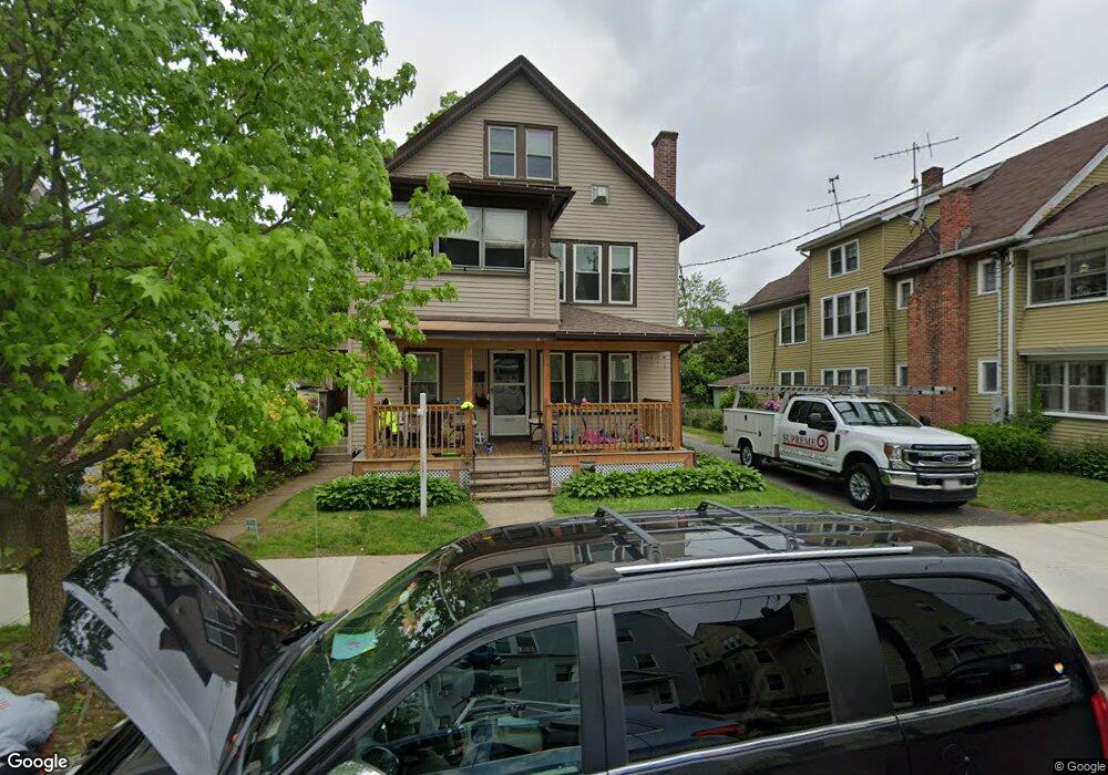 24 Eldridge St, Springfield, MA 01108 - photo 1