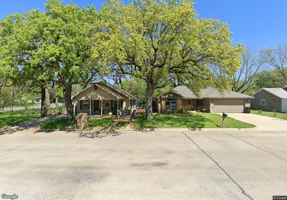214 W 1st St, Weatherford, TX 76086 - photo 1