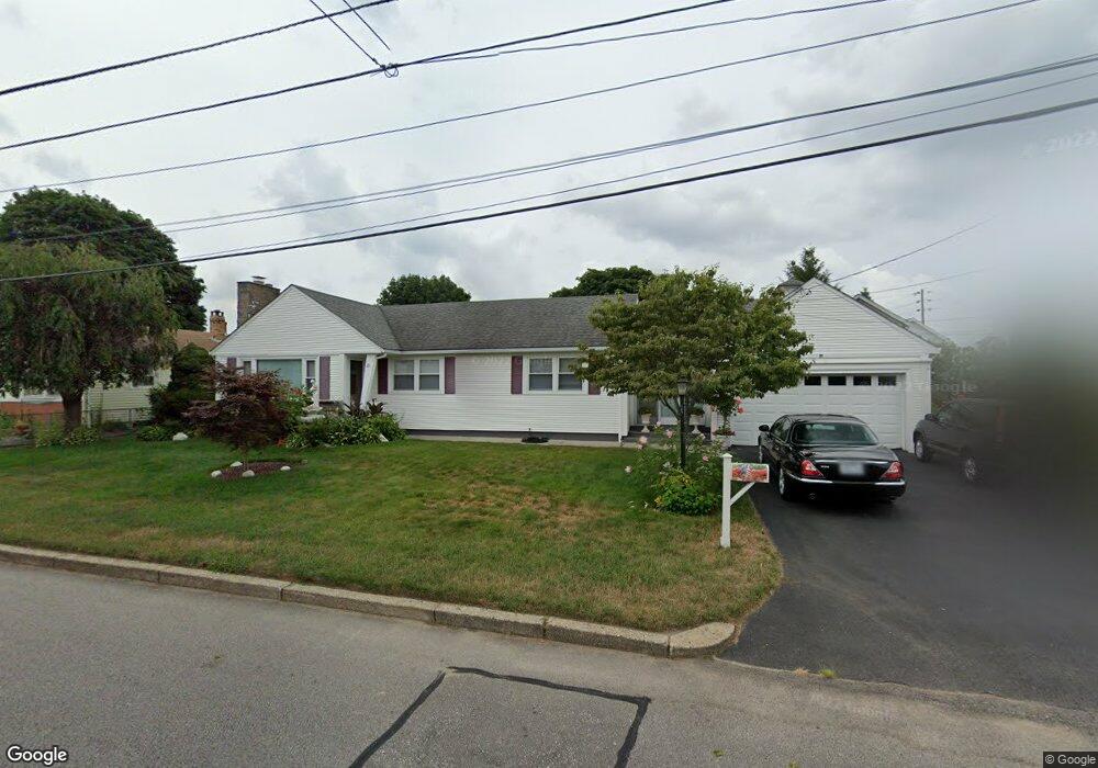 21 Flint St, Pawtucket, RI 02861 - photo 1