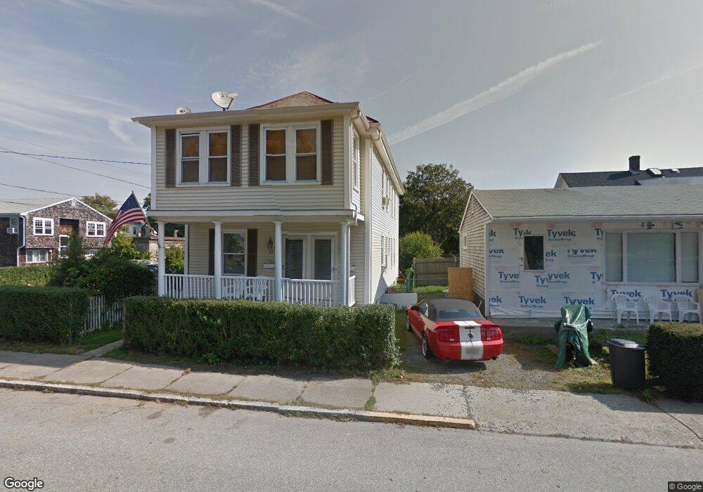 52 Marchant St, Newport, RI 02840 - photo 1