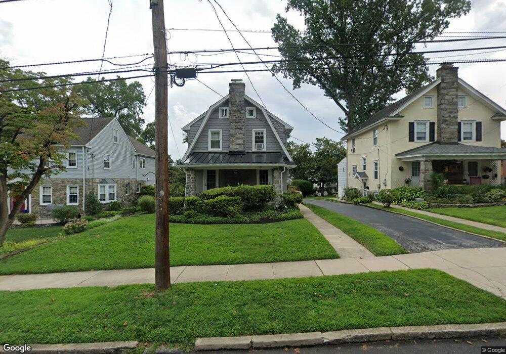 551 Strathmore Rd, Havertown, PA 19083 - photo 1