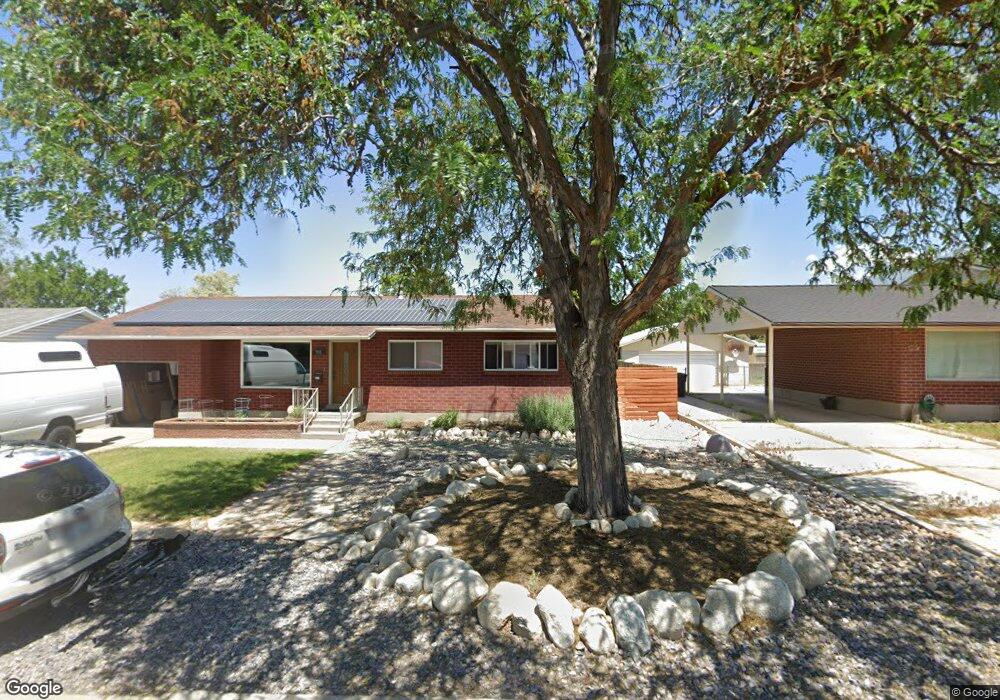 1012 E Bell Dr, Sandy, UT 84094 - photo 1