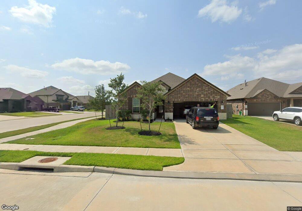 2724 Westland Ct, Pearland, TX 77581 - photo 1