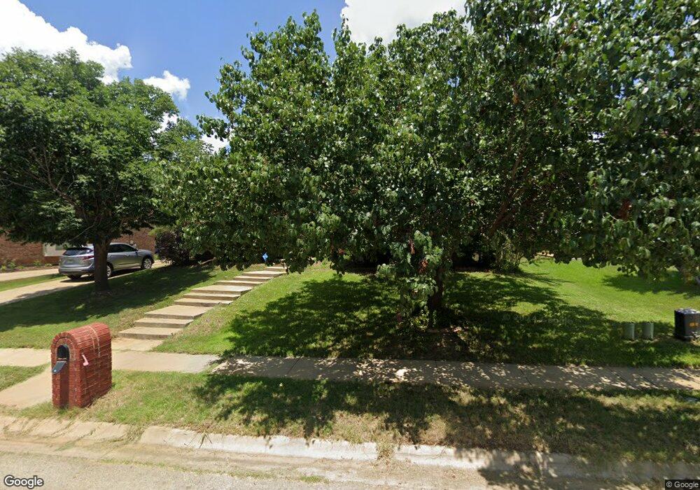 1501 Buena Vista Dr, Denton, TX 76210 - photo 1