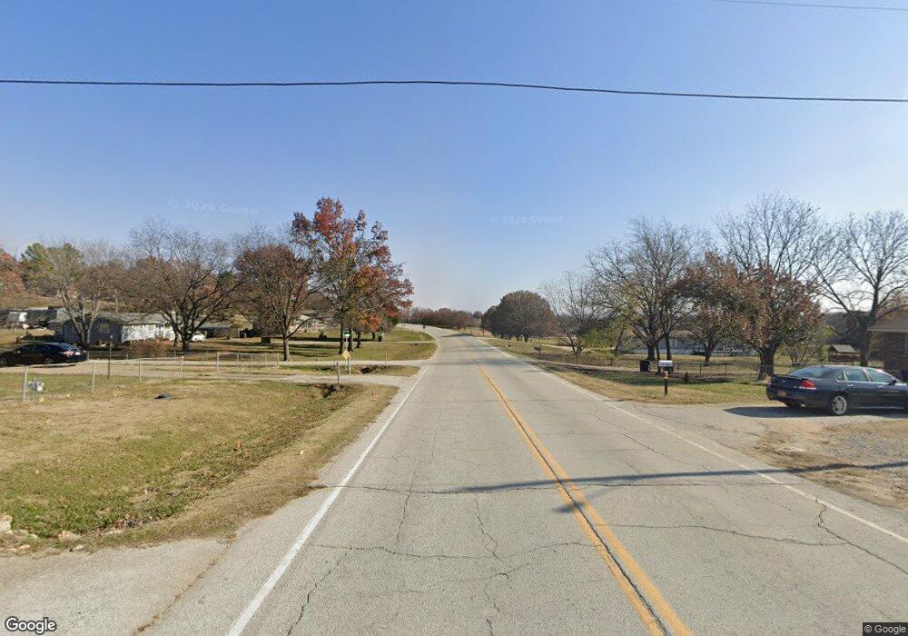 807 E 6th St, Henryetta, OK 74437 - photo 1