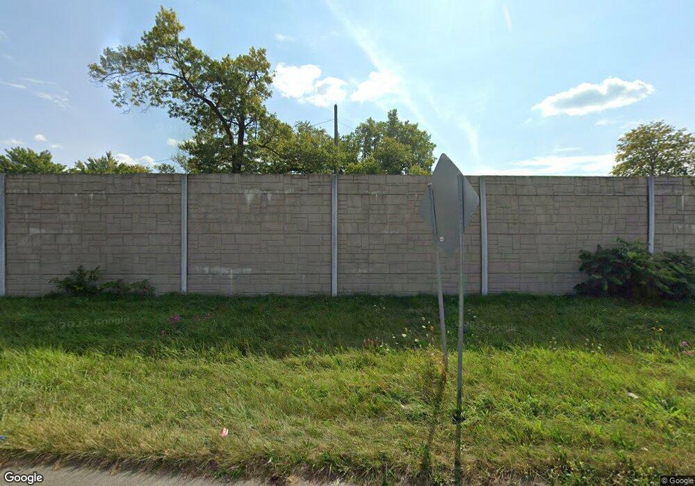 21312 Hansen Rd, Maple Heights, OH 44137 - photo 1