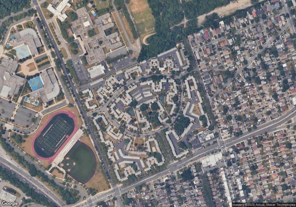 247-25B 77th Crescent, Glen Oaks, NY 11004 - photo 1