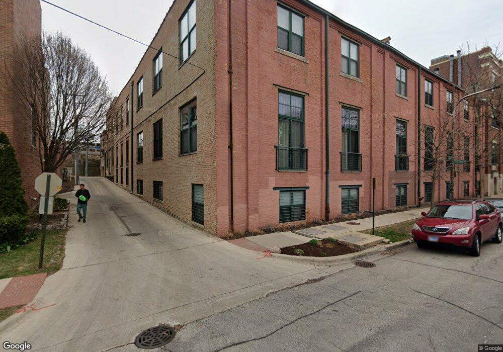 601 Linden Place unit 218, Evanston, IL 60202 - photo 1