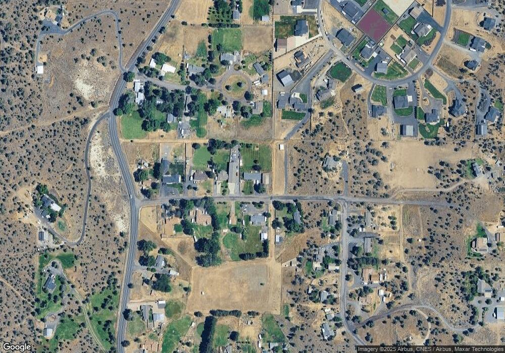 3921 NW Xavier Ave, Redmond, OR 97756 - photo 1