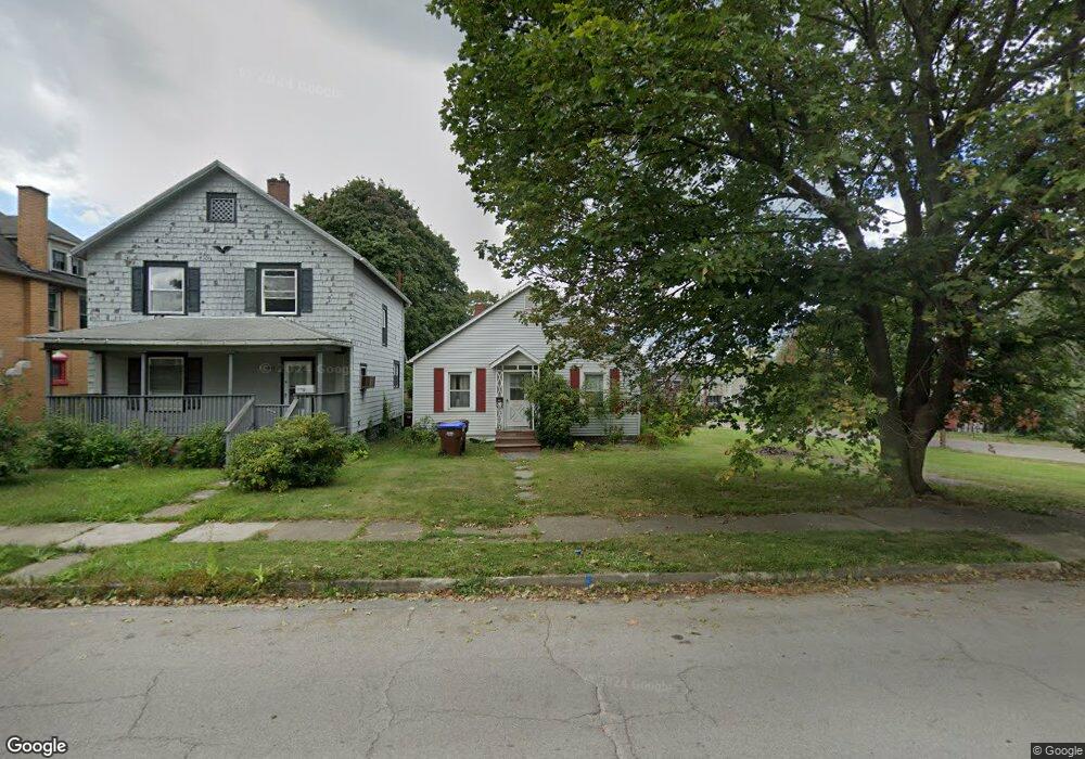 590 S Oakland Ave, Sharon, PA 16146 - photo 1