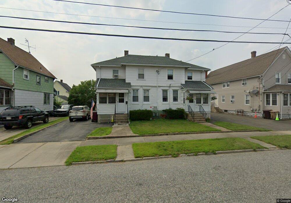 55 Franklin St, Ludlow, MA 01056 - photo 1