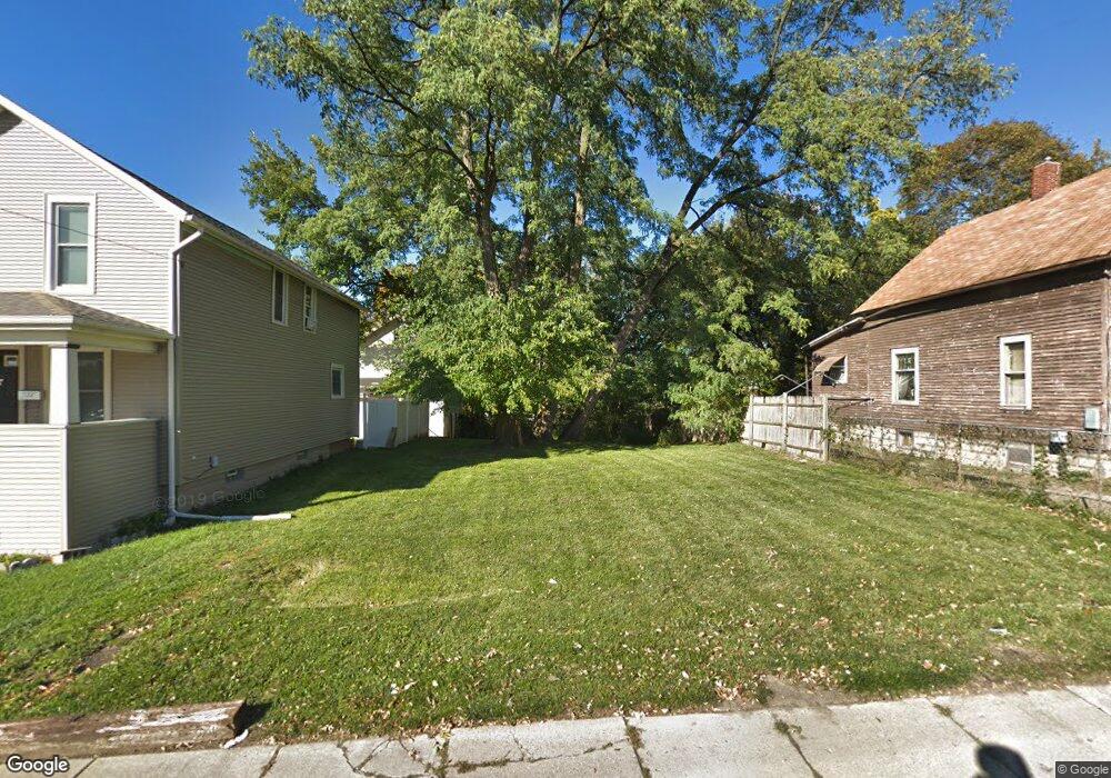 521 Baker St, Lansing, MI 48910 - photo 1