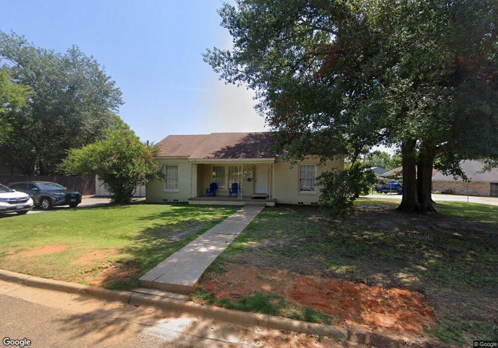 704 N 8th St, Longview, TX 75601 - photo 1