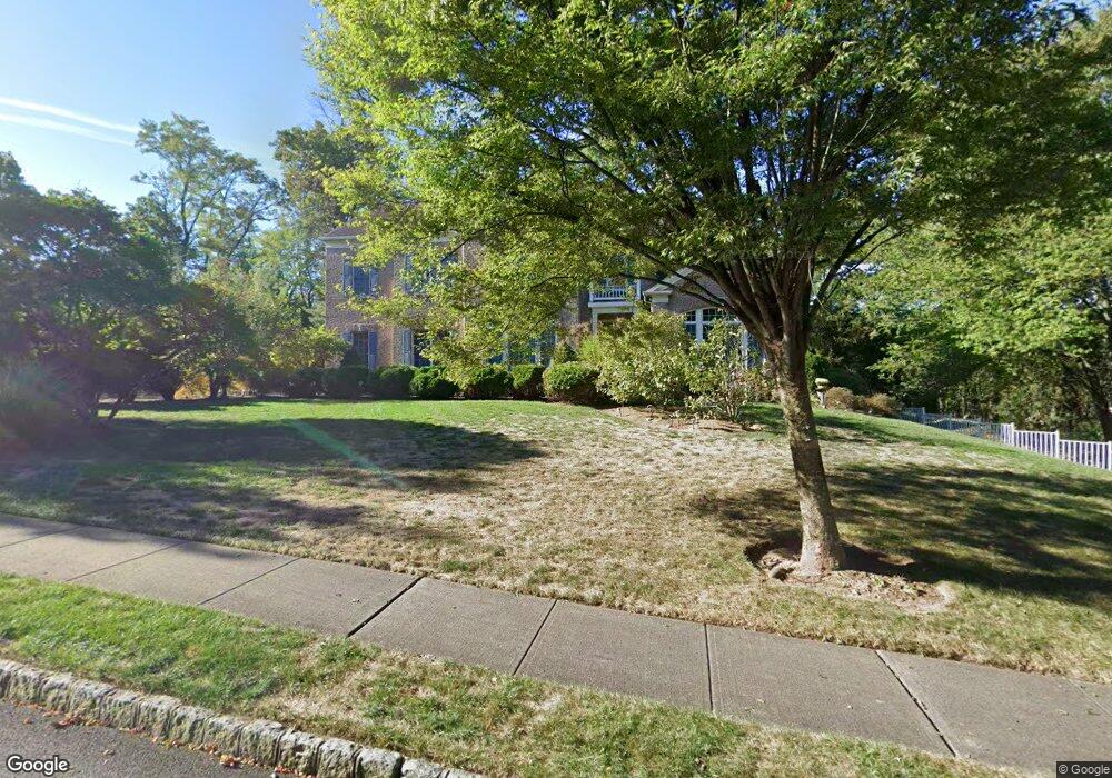 85 Poplar Dr, Paramus, NJ 07652 - photo 1