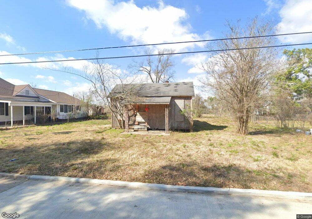 719 N Blake St, Lake Charles, LA 70601 - photo 1