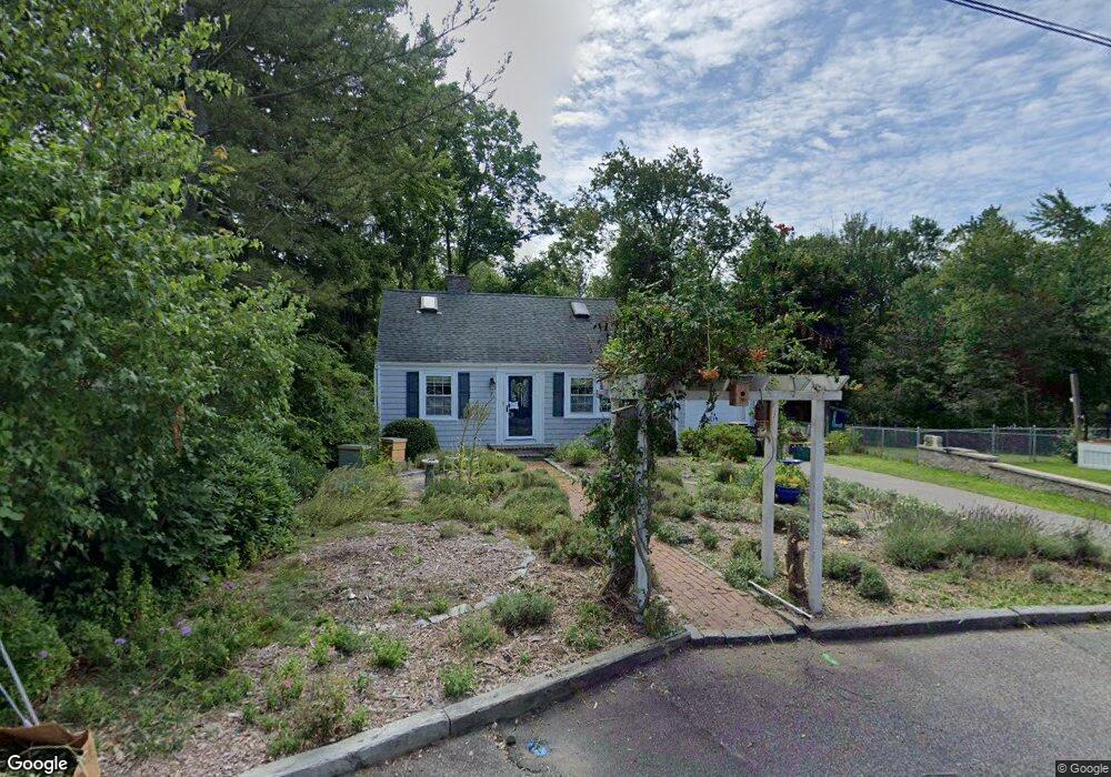 7 Raycroft Ave, Weymouth, MA 02188 - photo 1