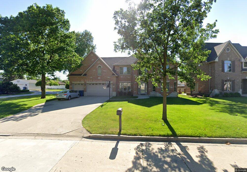 564 N Myrtle Ave, Elmhurst, IL 60126 - photo 1