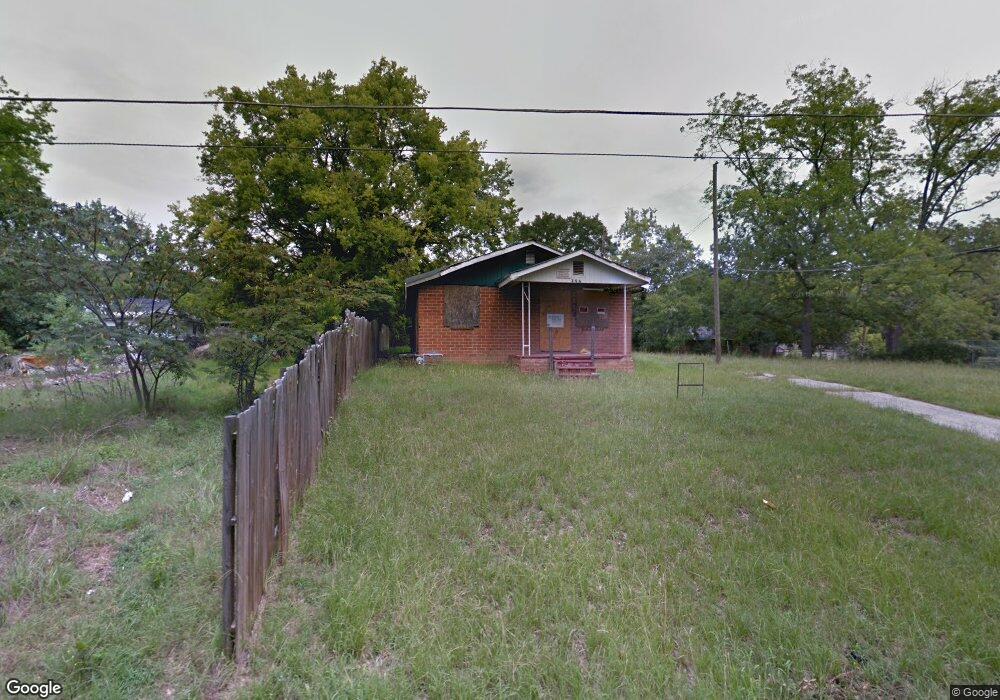 572 Mitchell St, Macon, GA 31217 - photo 1