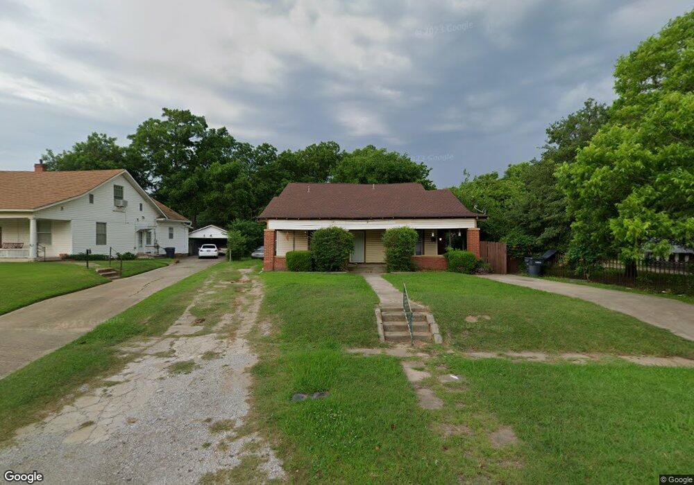 211 D St SW, Ardmore, OK 73401 - photo 1