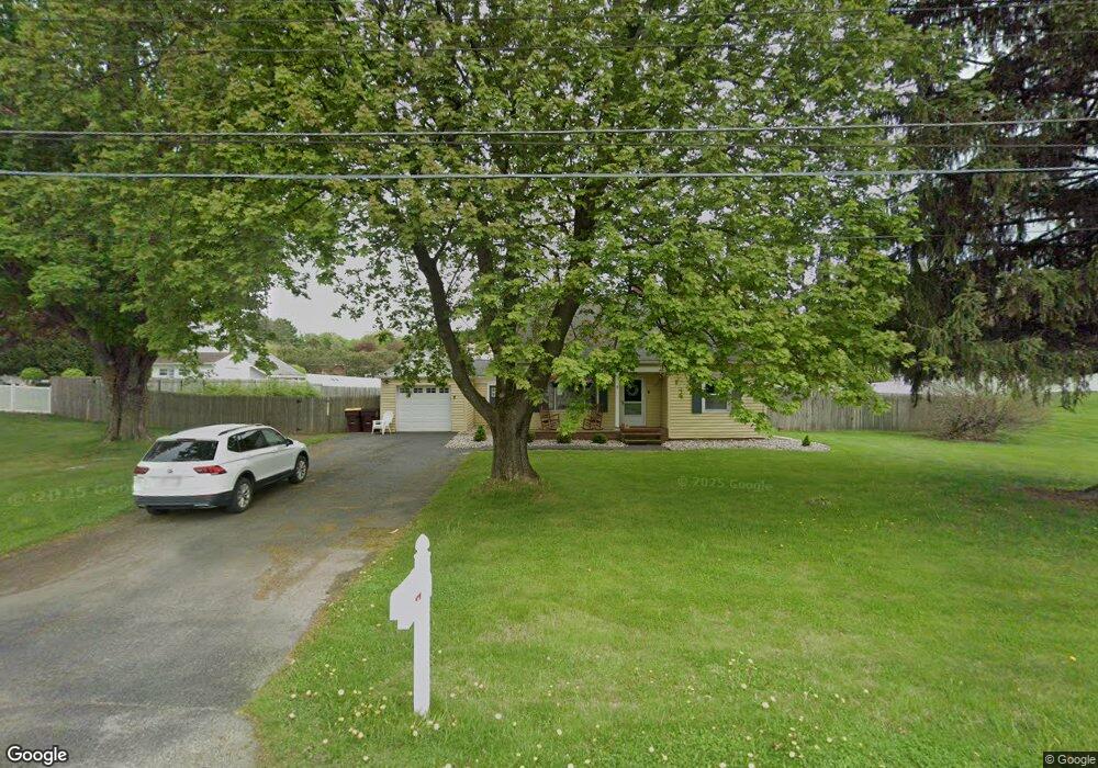 8 Orchard Ln, Troy, NY 12180 - photo 1