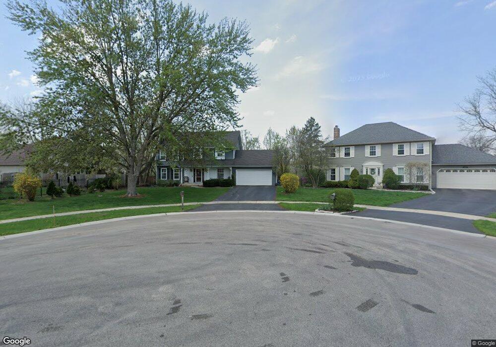 1606 Cannon Ct, Wheaton, IL 60189 - photo 1