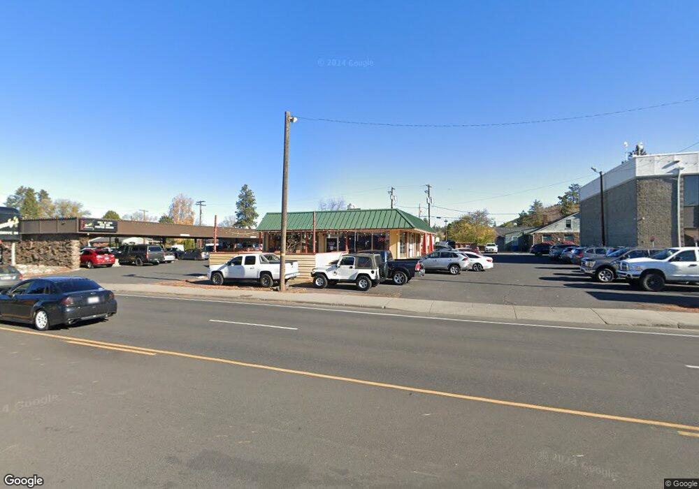 1326 NE 3rd St, Bend, OR 97701 - photo 1