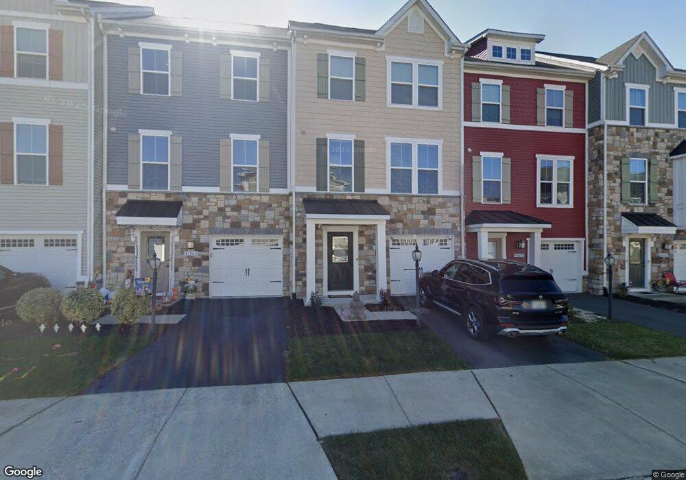 41701 McMonagle Square, Aldie, VA 20105 - photo 1