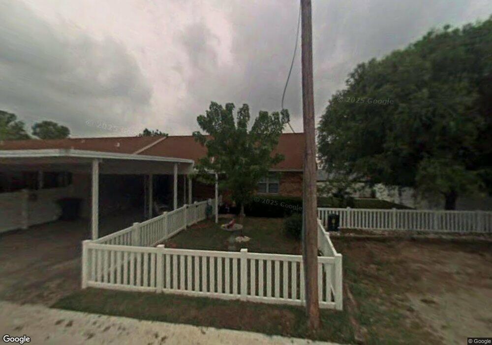 1425 Stoneridge Manor, Ardmore, OK 73401 - photo 1