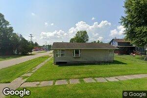 112 E Webster St, Wyoming, IA 52362