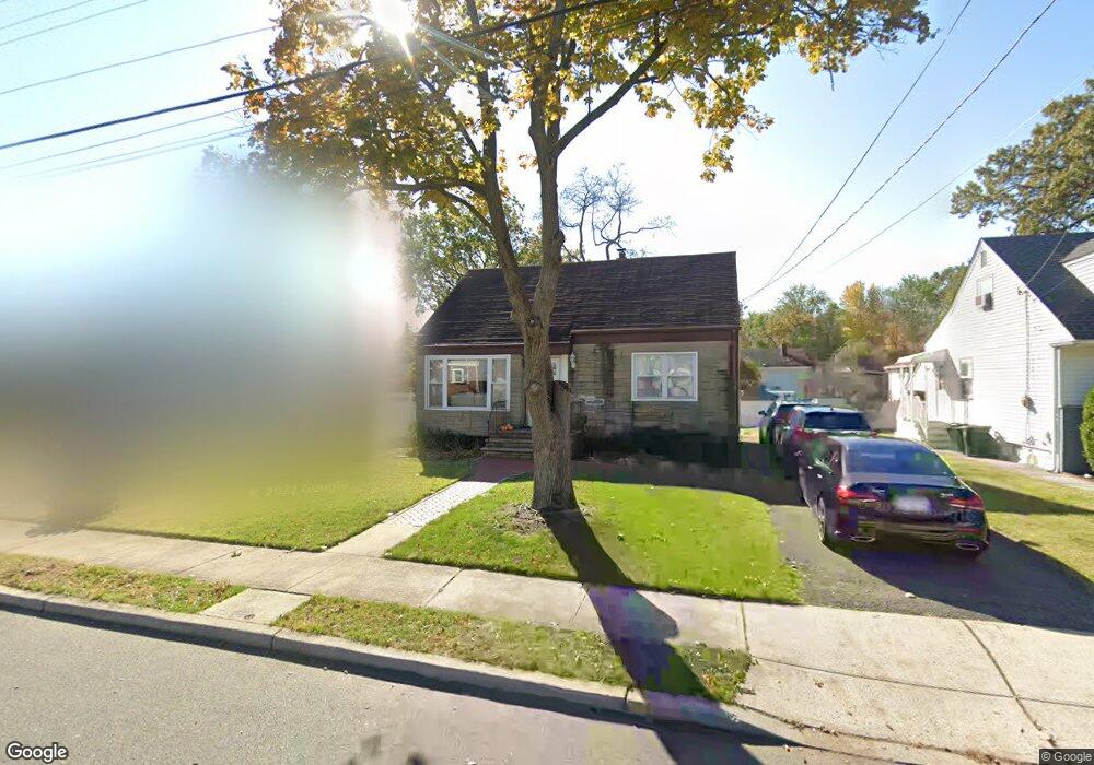 39 South Dr, Rochelle Park, NJ 07662 - photo 1