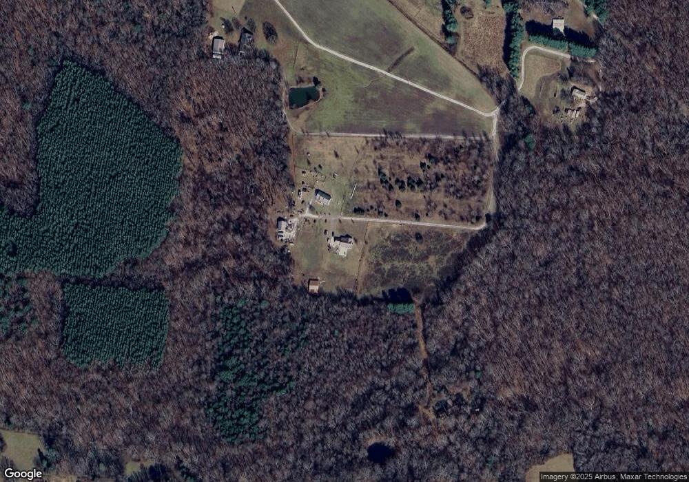 383 Hillside Ln, Manchester, TN 37355 - photo 1