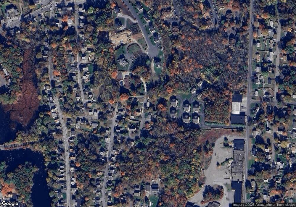 17 Cedar St, Hudson, MA 01749 - photo 1