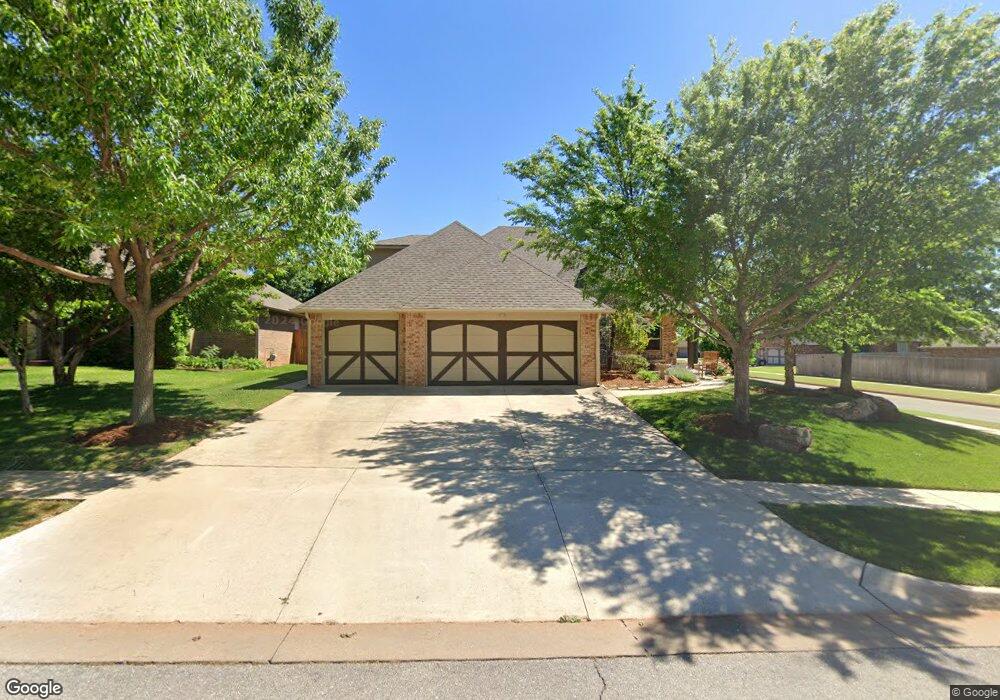 812 NW 194th Terrace, Edmond, OK 73012 - photo 1