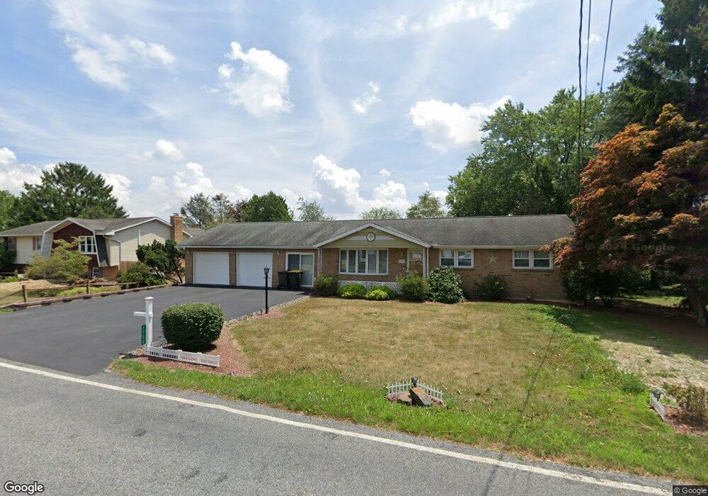 1722 Clearview Rd, Coplay, PA 18037 - photo 1