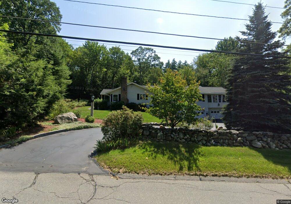 227 Brickett Hill Rd, Pembroke, NH 03275 - photo 1