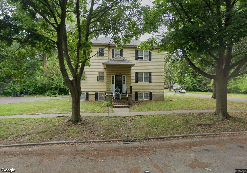 702 Thomson St, Flint, MI 48503 - photo 1