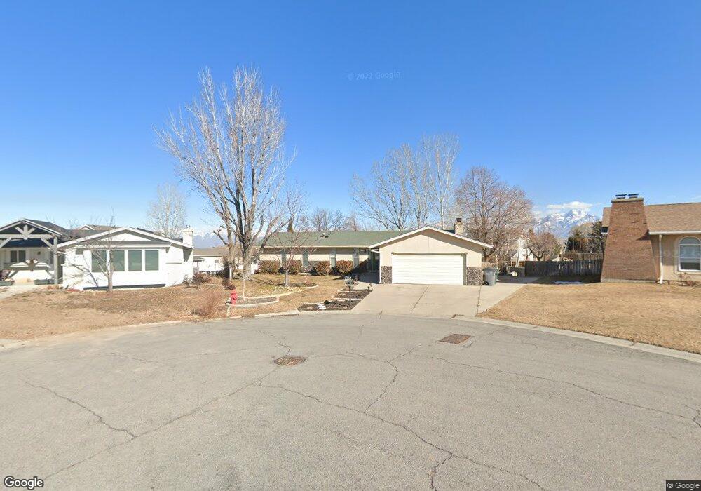 9517 Tarbert Cir, South Jordan, UT 84095 - photo 1