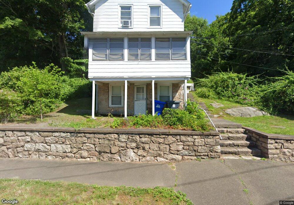 492 Leetes Island Rd, Branford, CT 06405 - photo 1