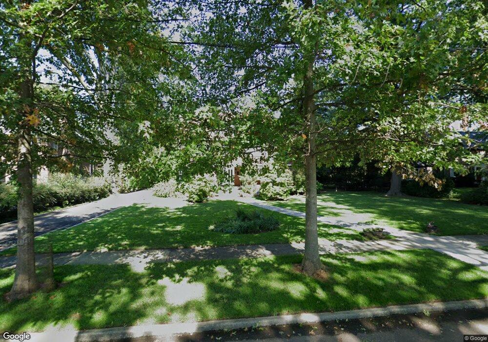 99 Colonial Pkwy, Manhasset, NY 11030 - photo 1