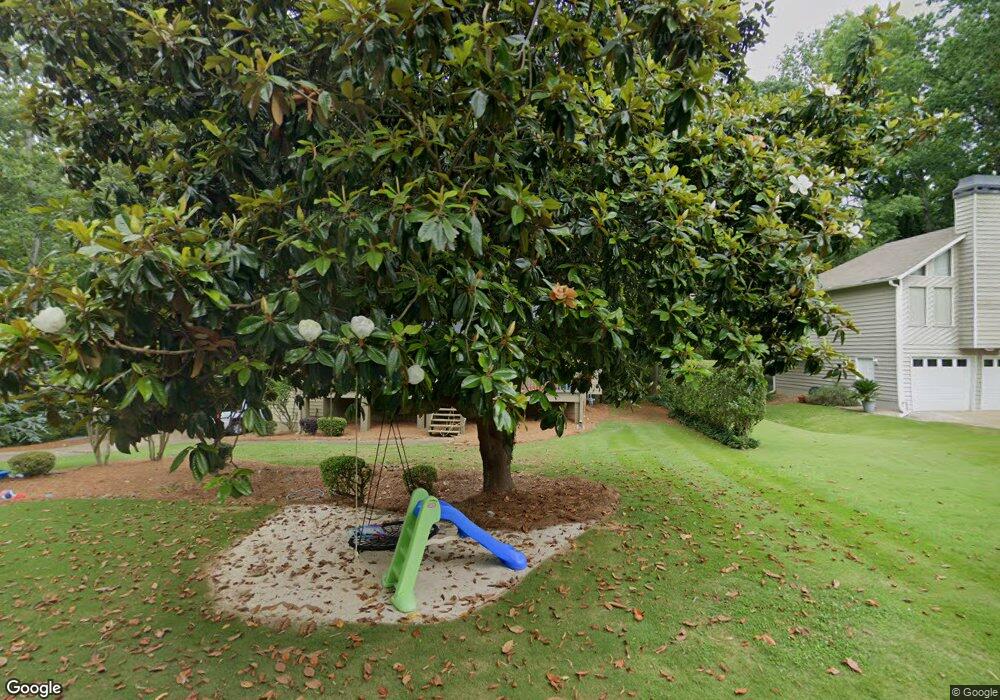 4906 Hawk Trail NE, Marietta, GA 30066 - photo 1